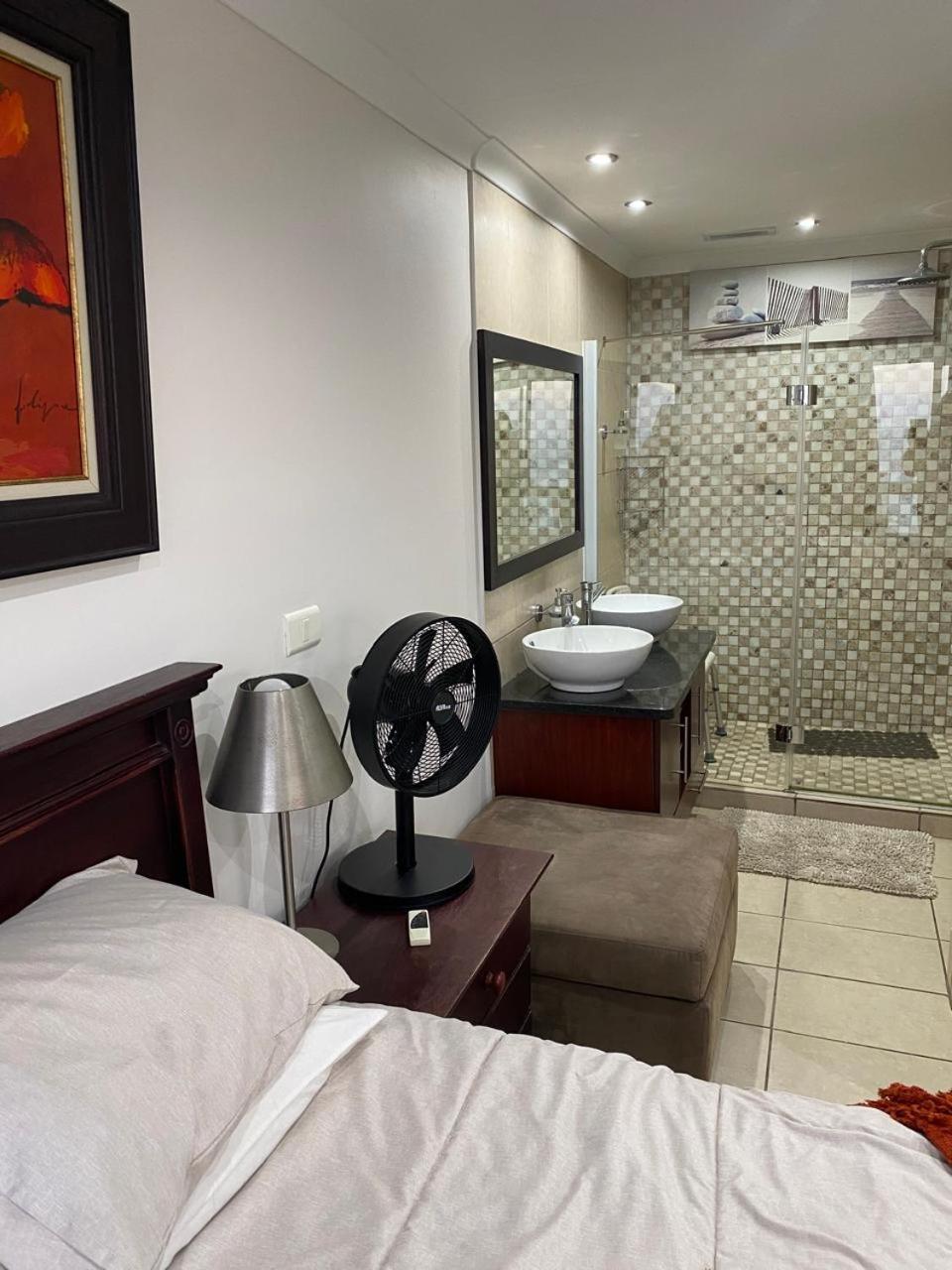 Seafront Apartment In Mossel Bay Ngoại thất bức ảnh